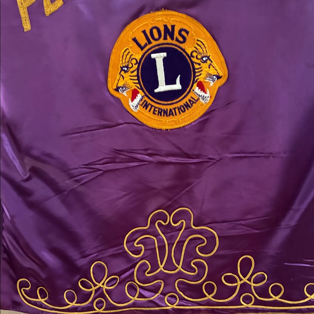 Lions Club International 60’s Purple and Gold Embroidered Vest - Picture 8 of 10